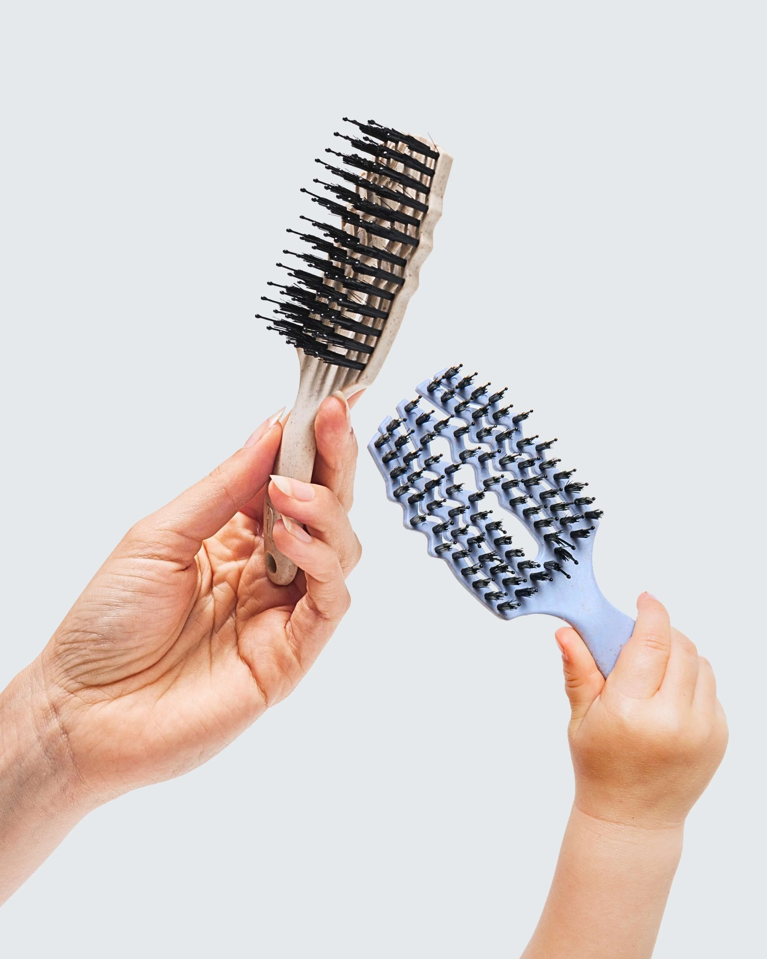 Curved Flex Detangler, Small, White - Image 3