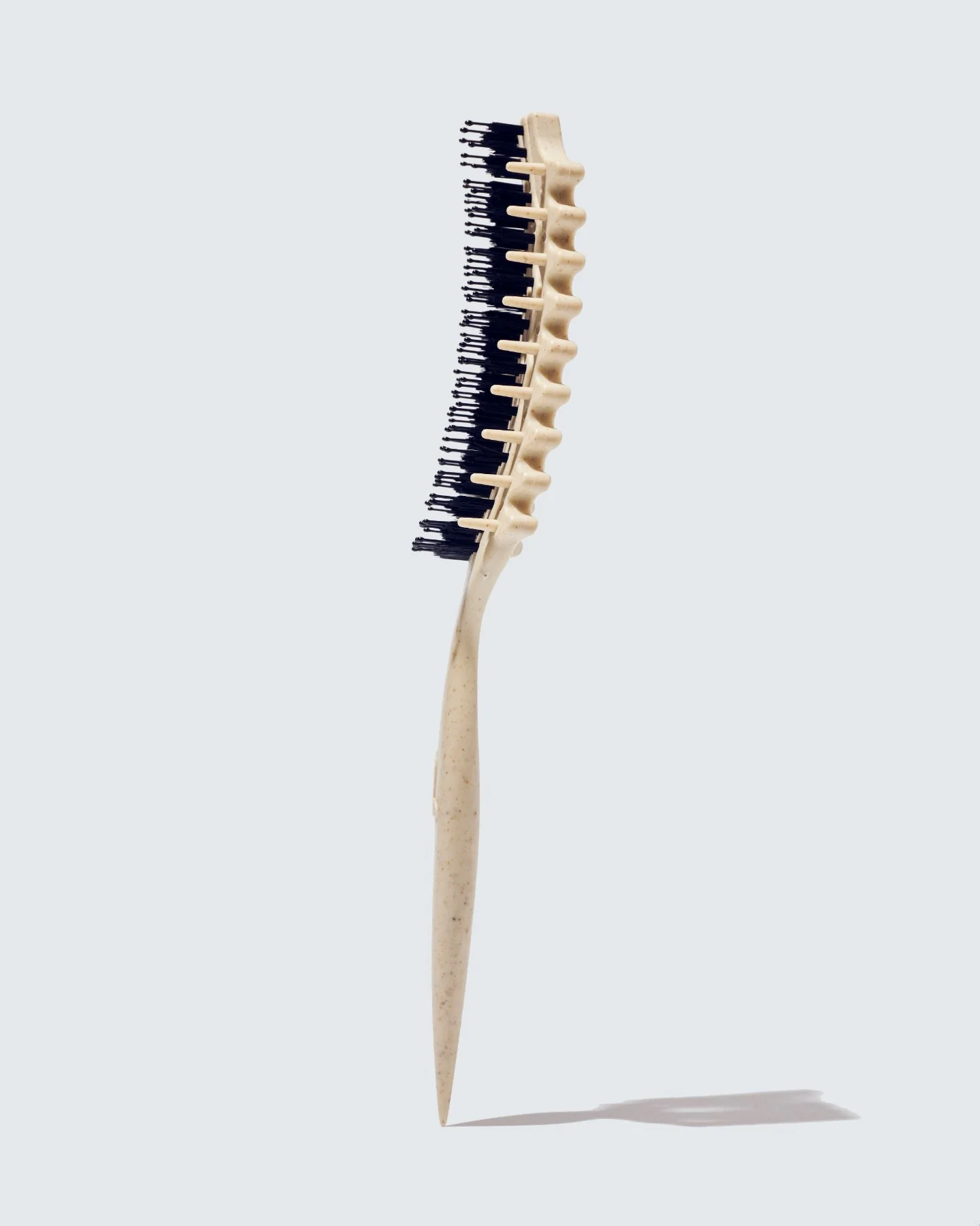Edge-Lift Curl Defining Brush, White - Image 7