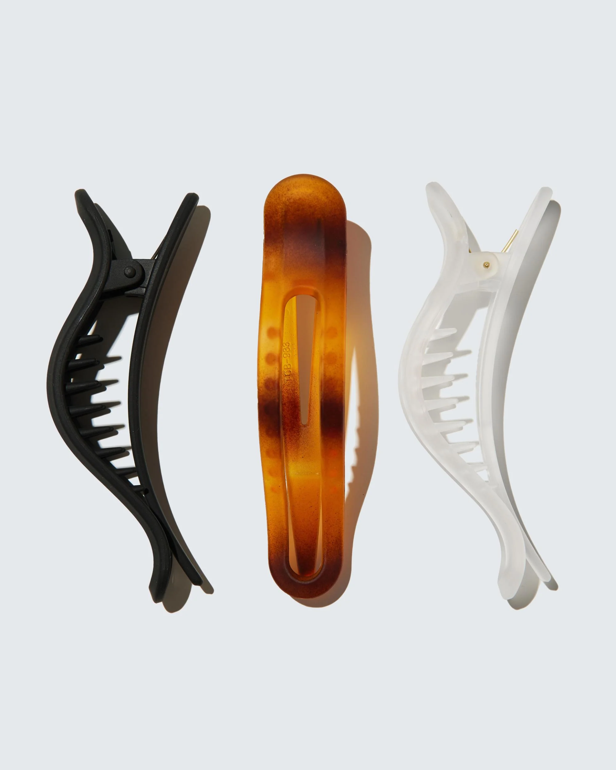 Small Flat Claw Hair Clips, 3-Pack, Amber/Black/Ivory - Image 3