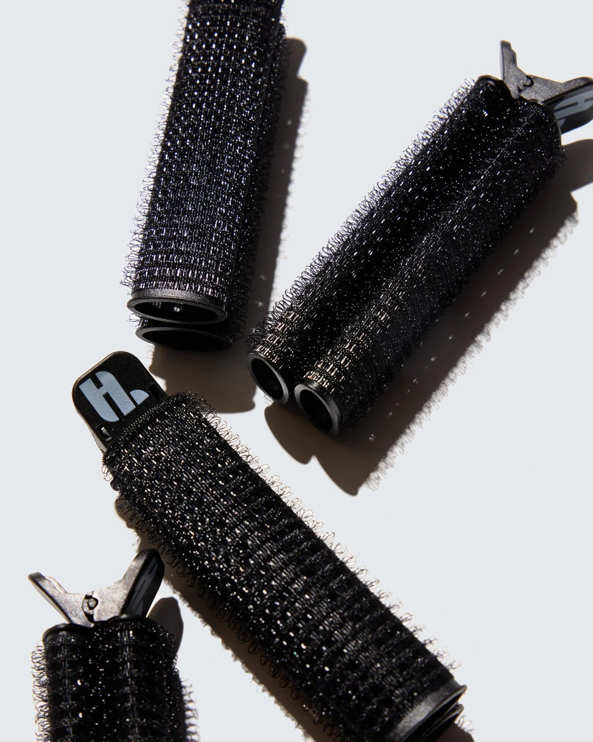 Volumizing Roller Clips, 4-Pack - Image 5